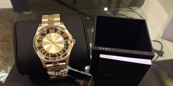 Vì sao đồng hồ Marc Jacobs được người dùng “mê đắm”?